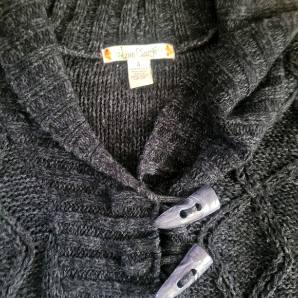 Sweater - Picture 2 of 2